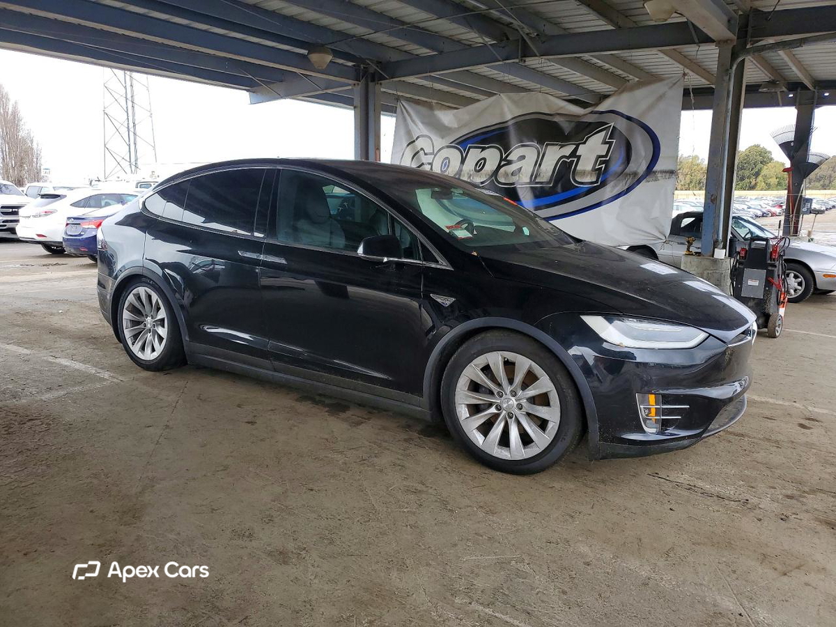 Tesla Model X 2016