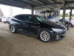 Tesla Model X 2016