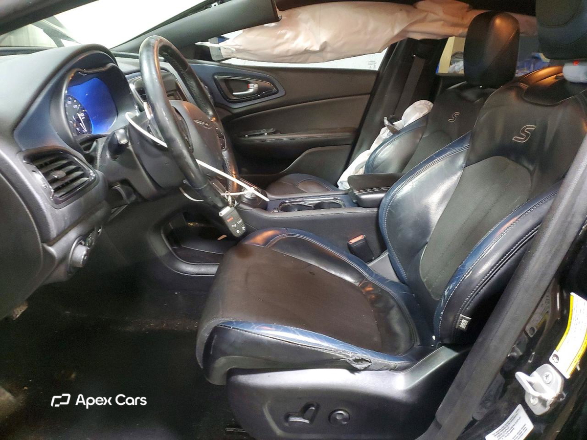 Chrysler 200 2015