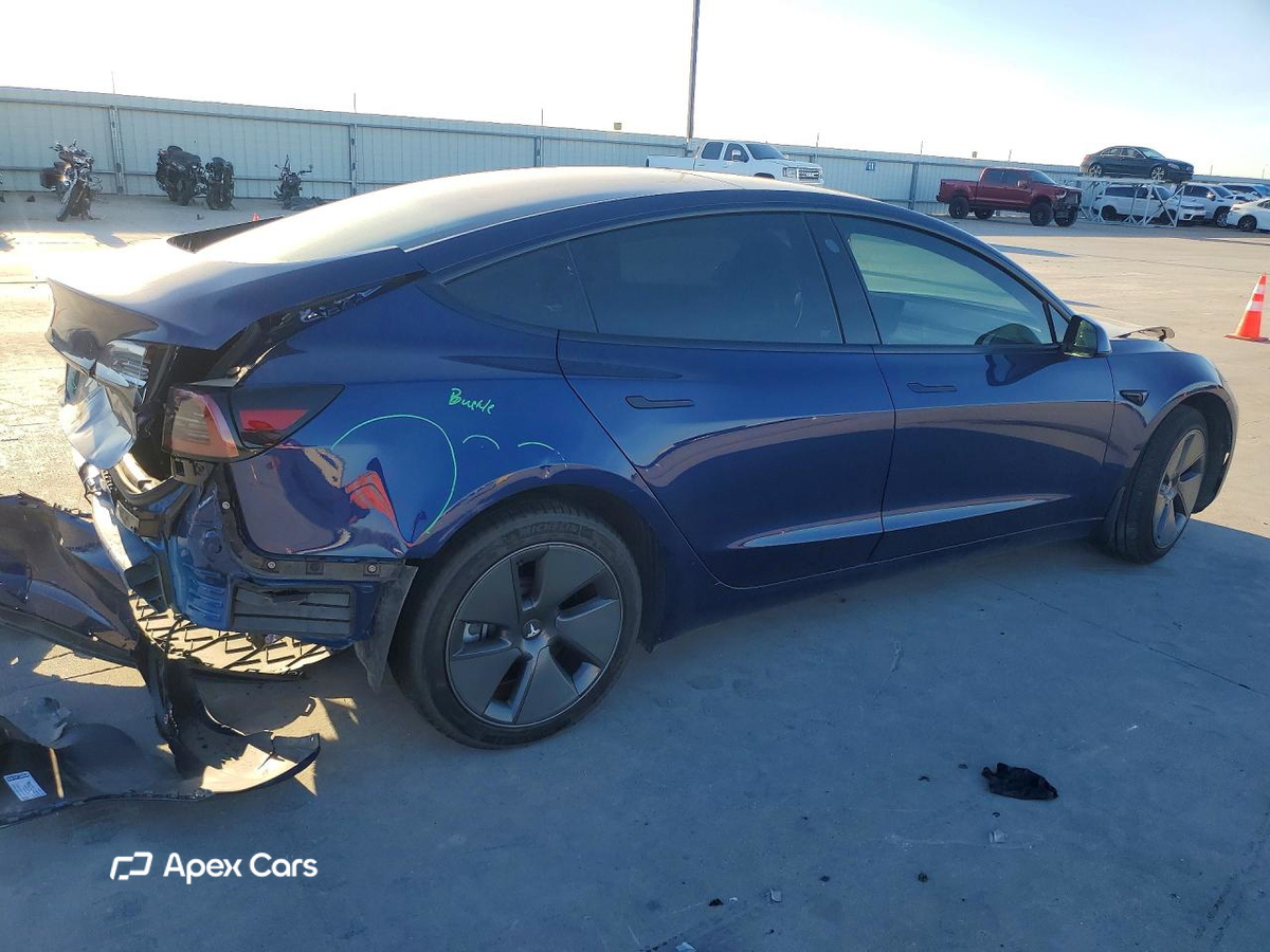 Tesla Model 3 2023