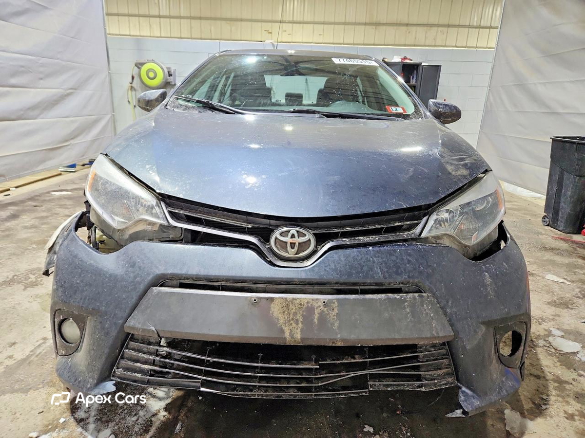 Toyota Corolla 2015