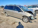 Toyota Sienna 2010