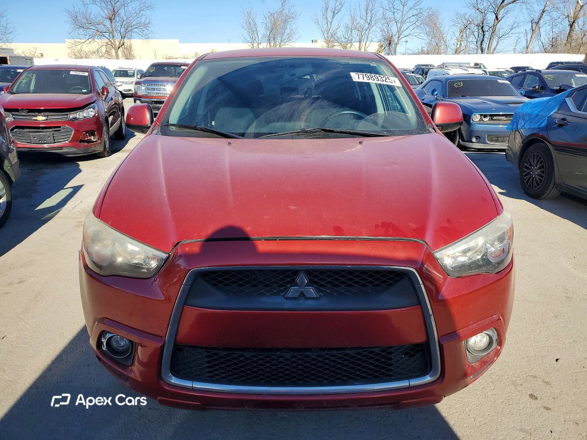 Mitsubishi Outlander 2012
