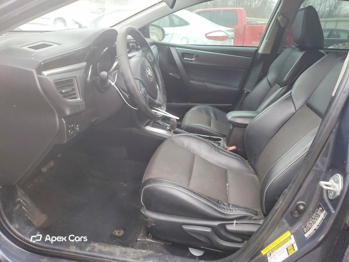 Toyota Corolla 2015