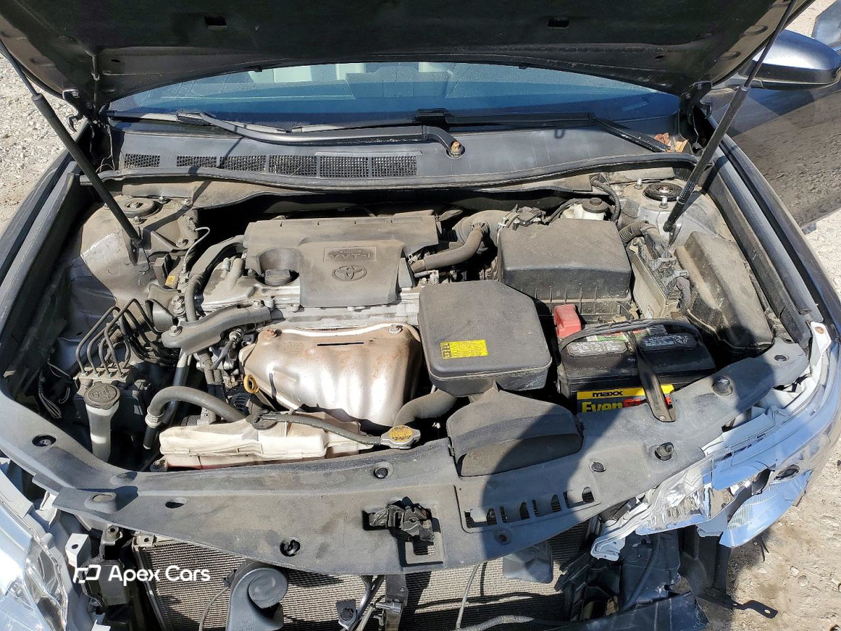 Toyota Camry 2012