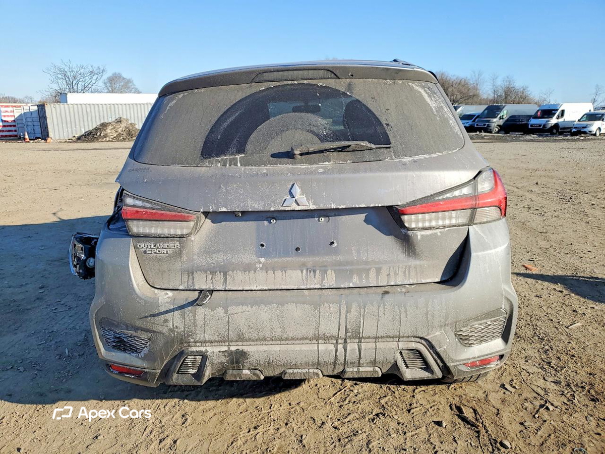 Mitsubishi Outlander 2020