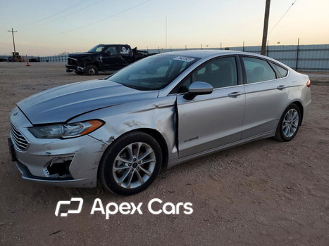 Ford Fusion 2019 - Image 1 of 12