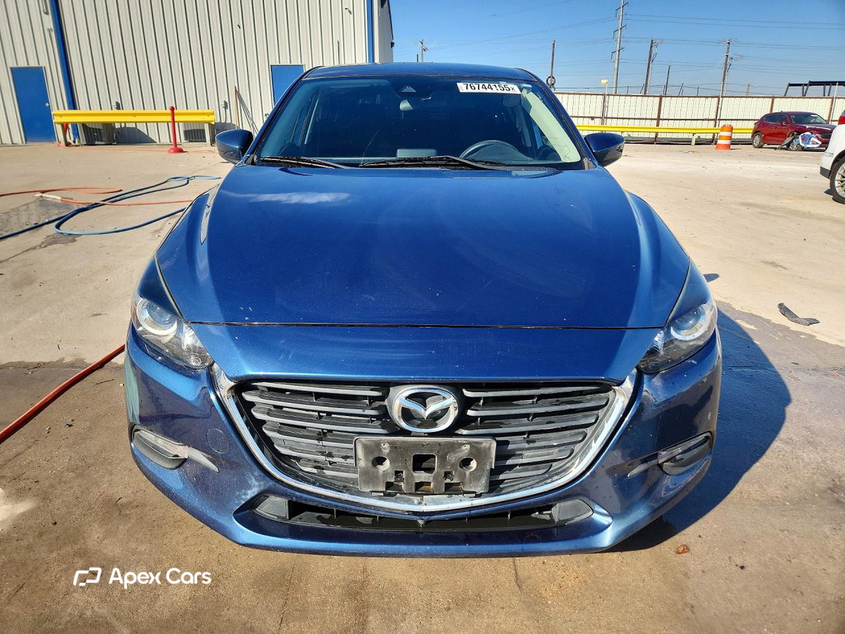 Mazda 3 2018