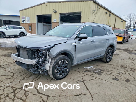 Kia Sorento 2025 - Image 1 of 15