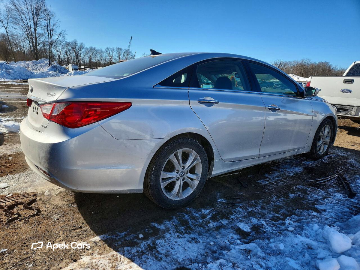 Hyundai Sonata 2012