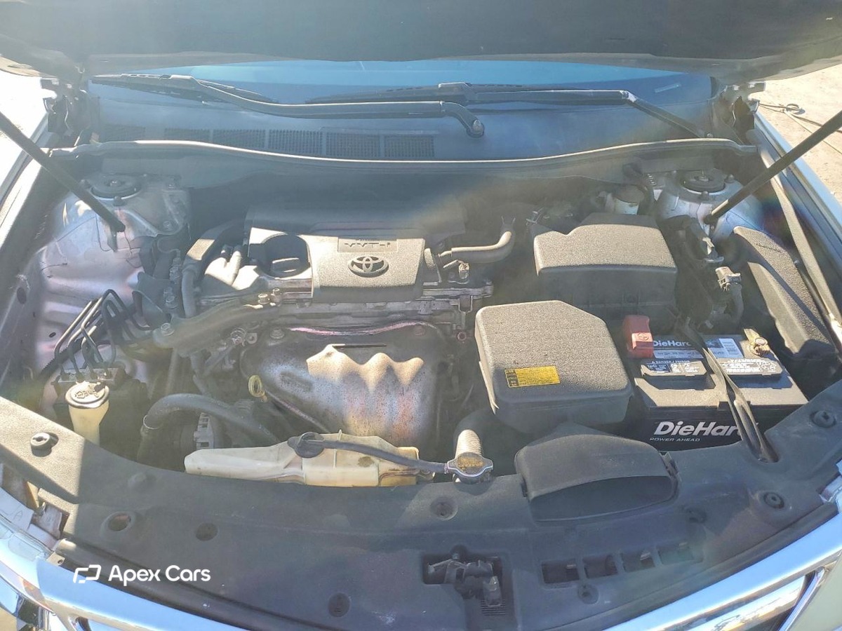 Toyota Camry 2012