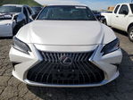 Lexus ES 2025