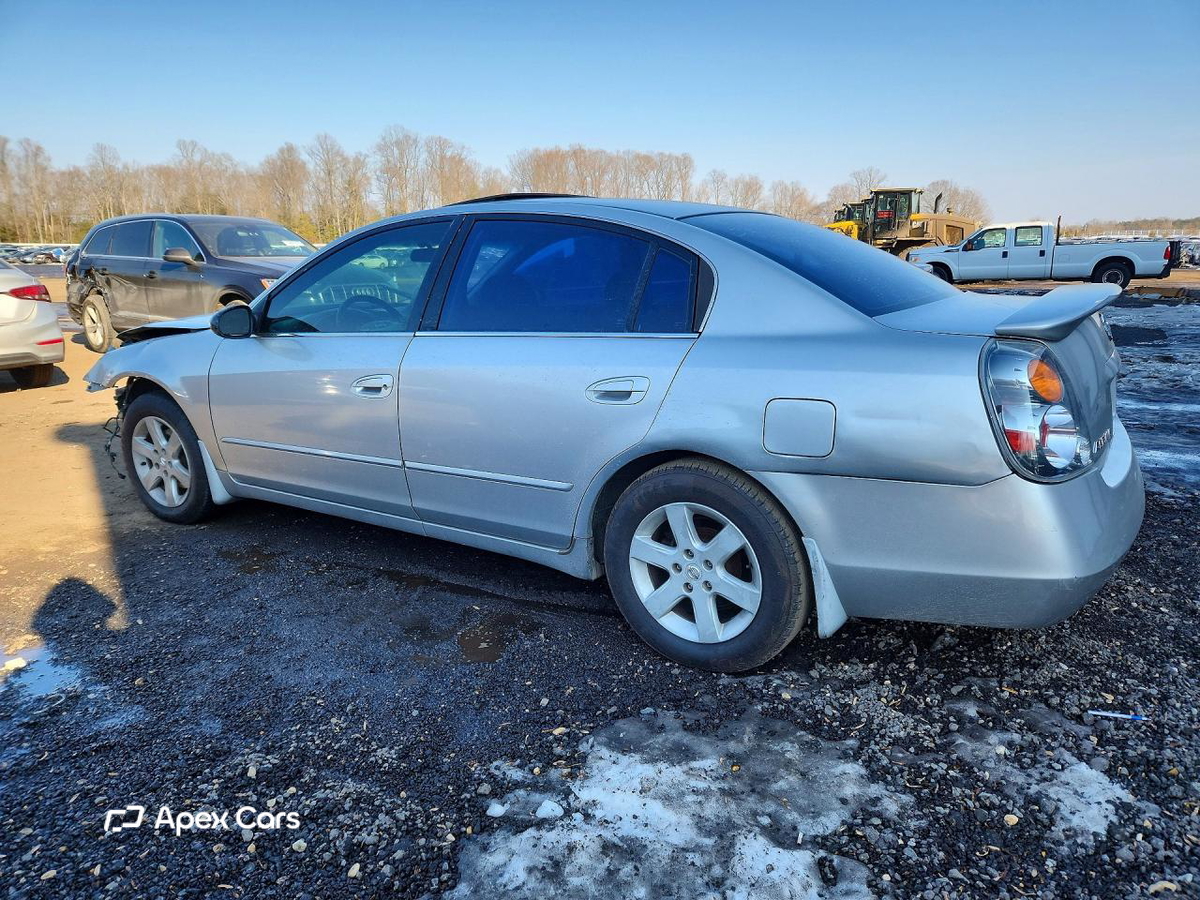 Nissan Altima 2003