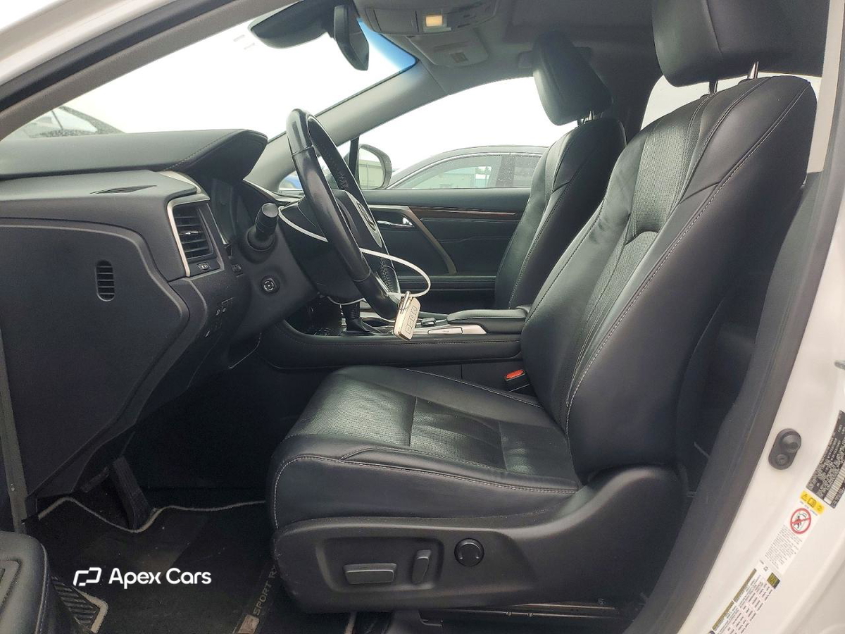 Lexus RX 2019