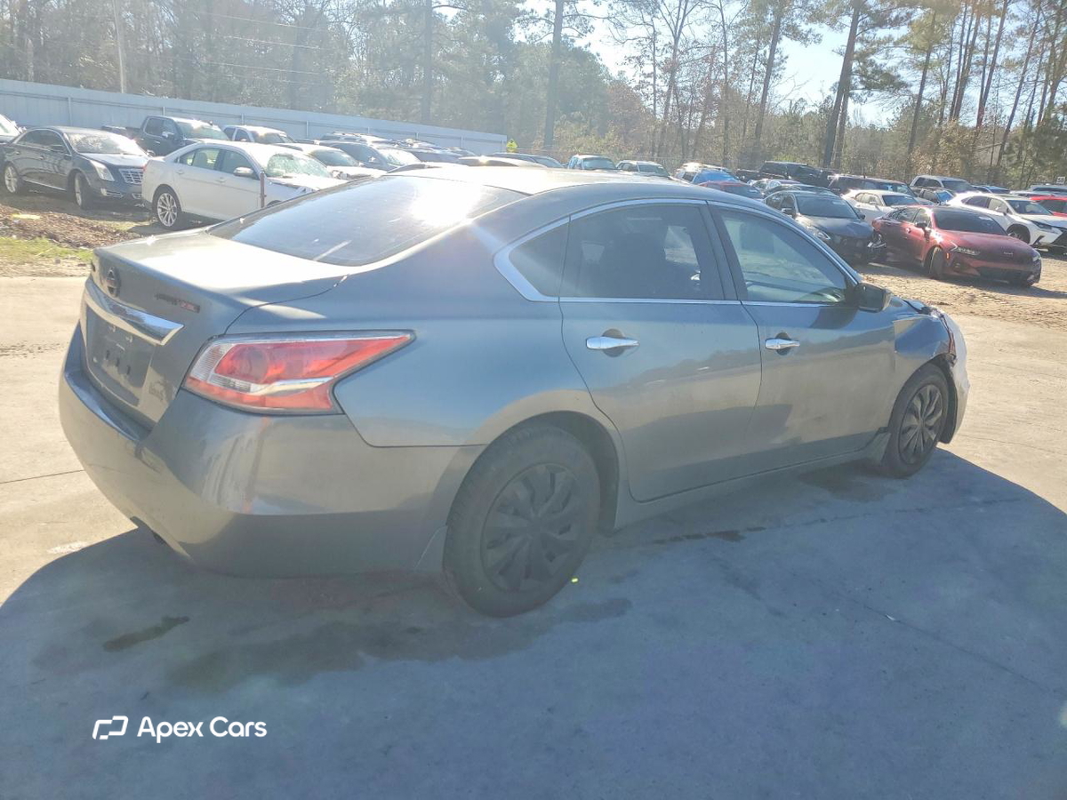 Nissan Altima 2015