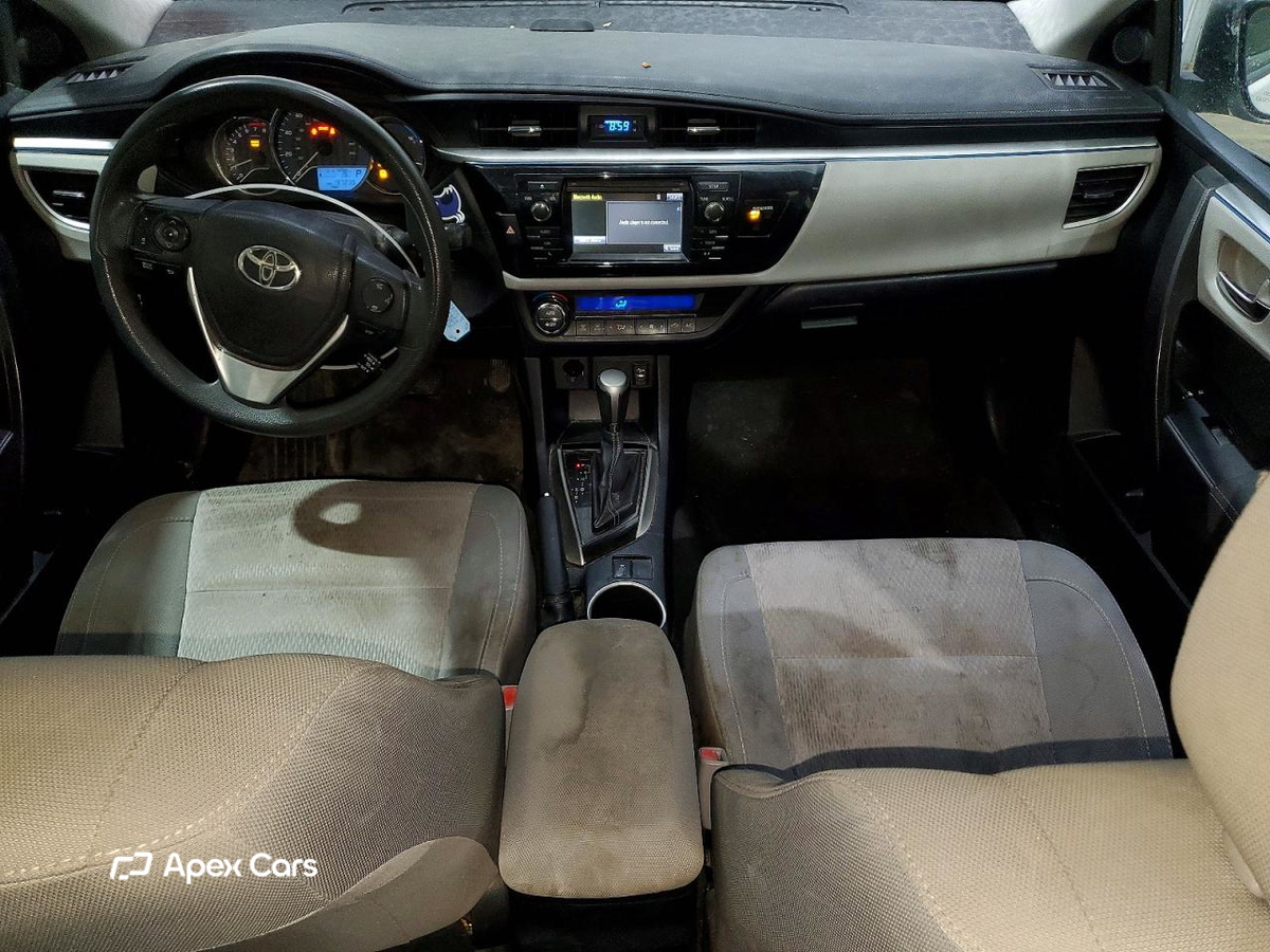 Toyota Corolla 2015
