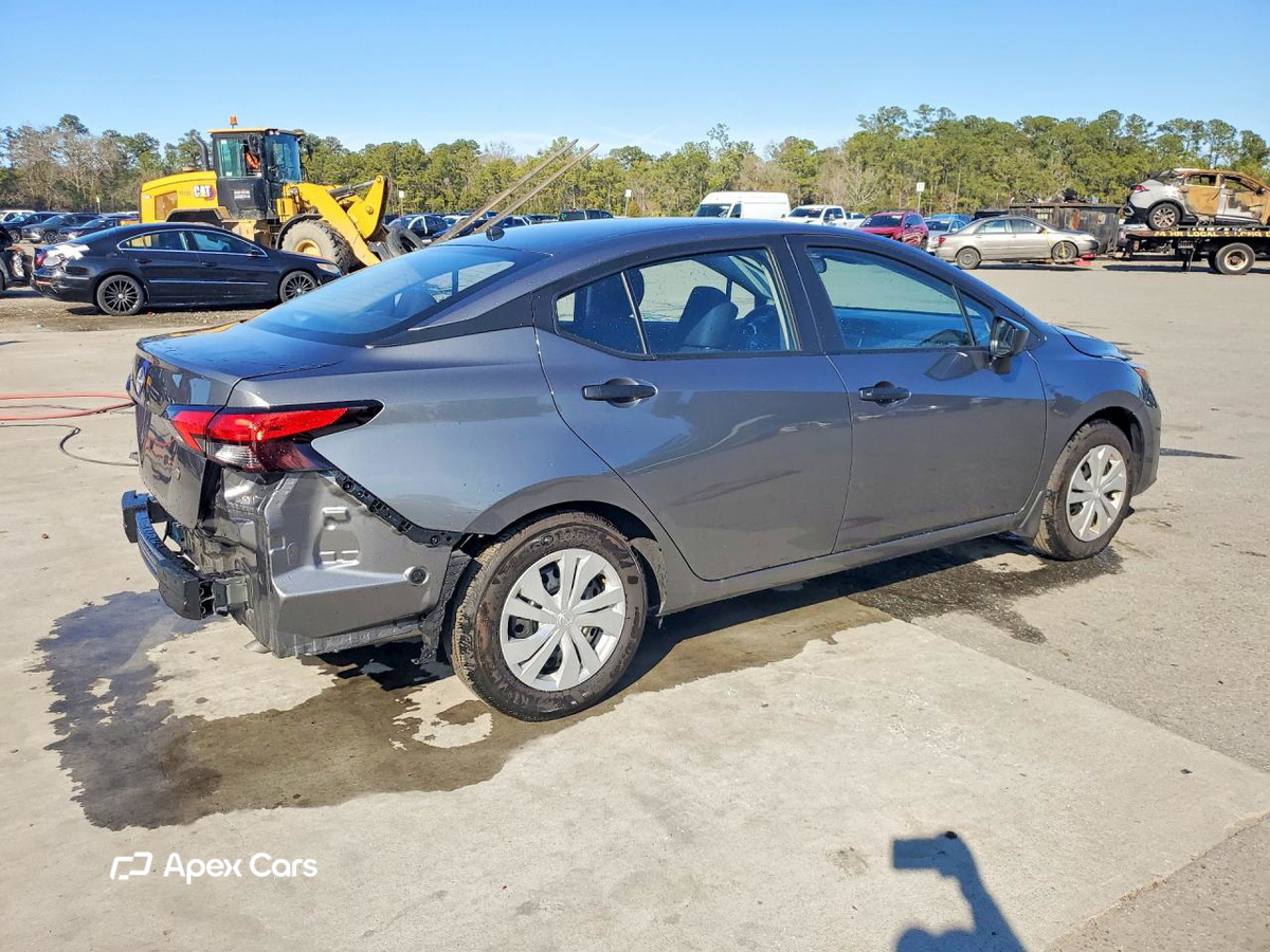 Nissan Versa 2025
