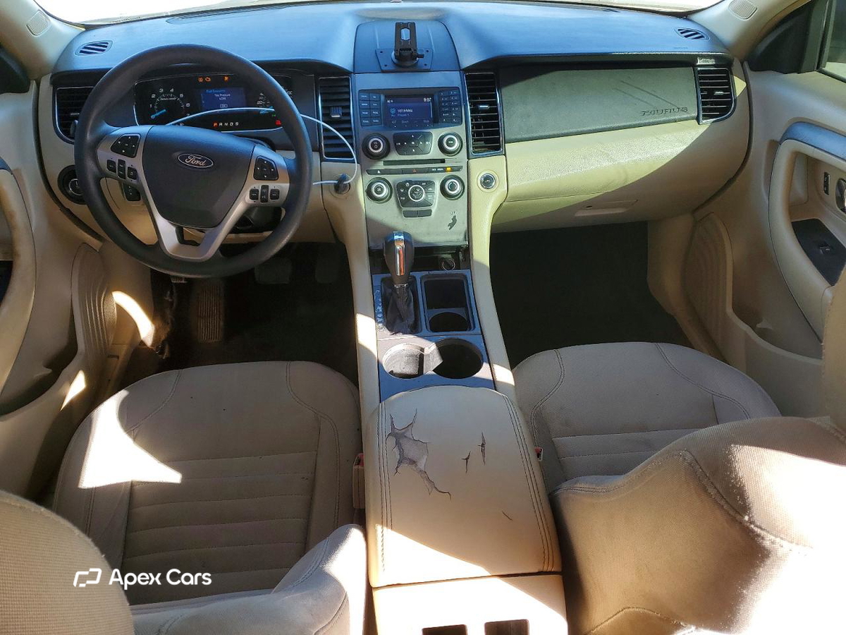 Ford Taurus 2015
