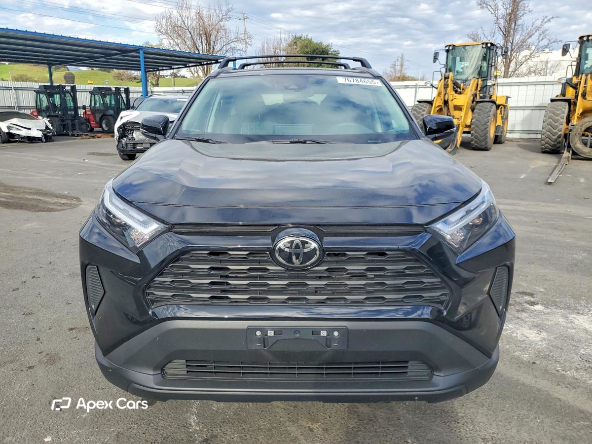 Toyota RAV 4 2025