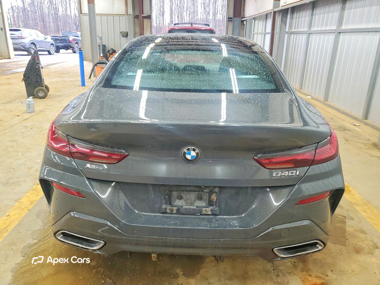 BMW Series 8 2022