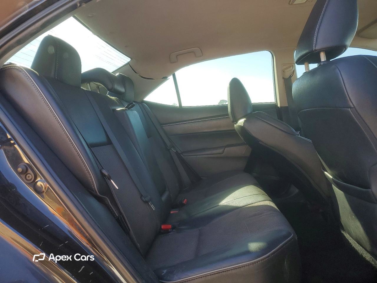 Toyota Corolla 2015