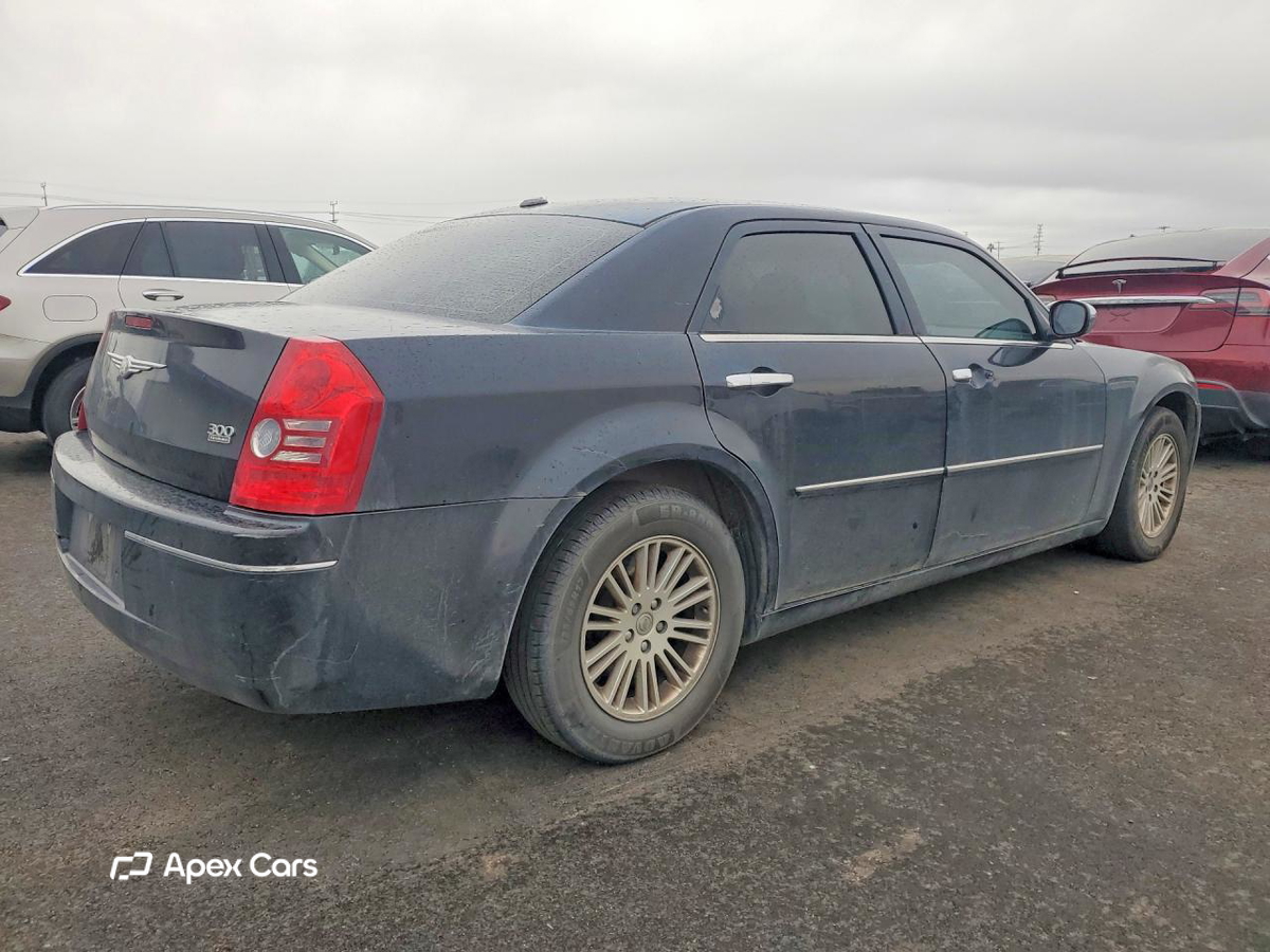 Chrysler 300 2010