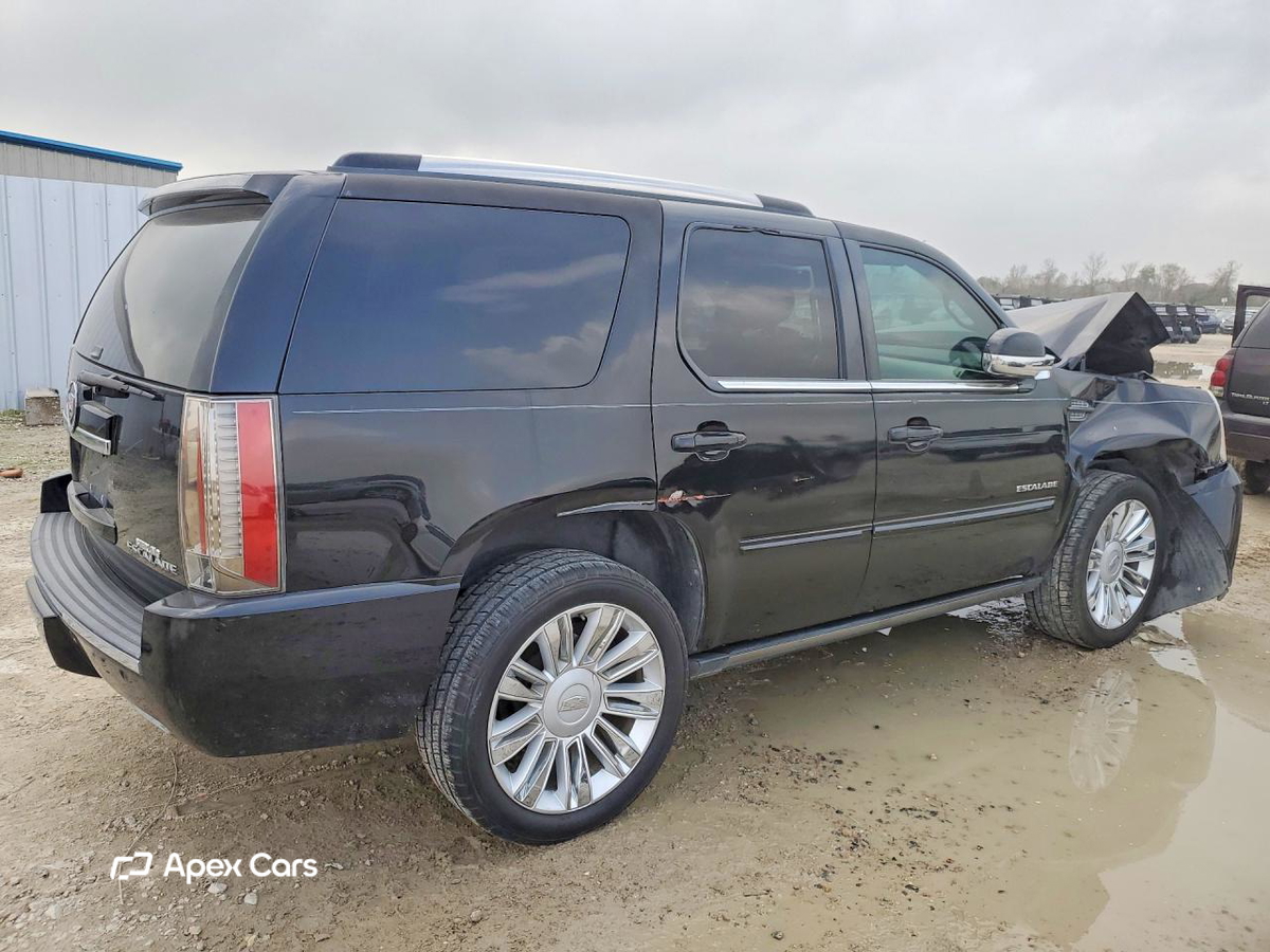 Cadillac Escalade 2014