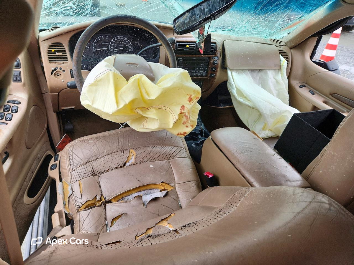Ford Explorer 1999