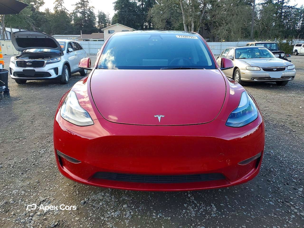 Tesla Model Y 2022