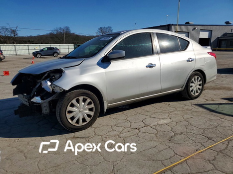 Nissan Versa 2016 - Image 1 of 13