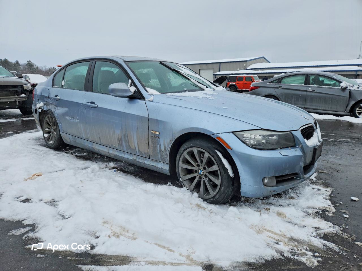 BMW Series 3 2011