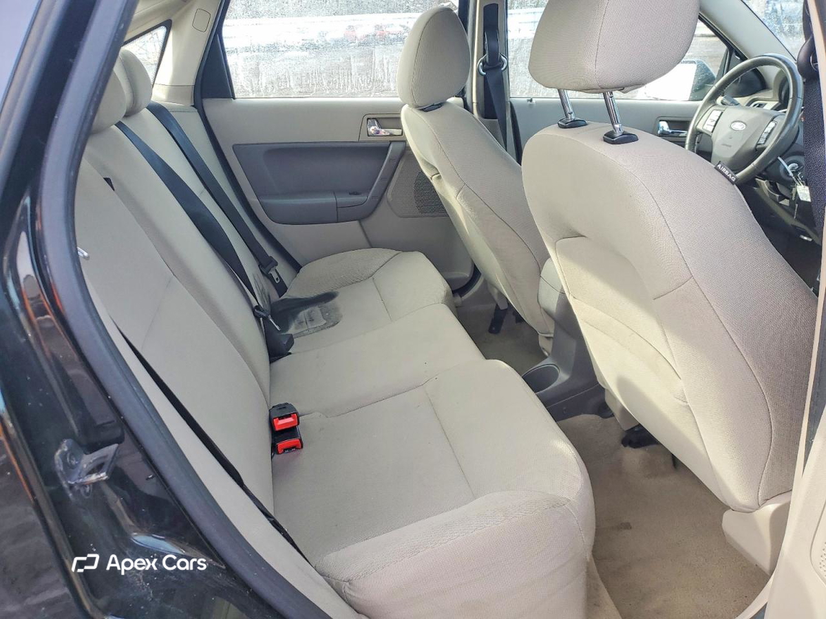 Ford Focus 2011