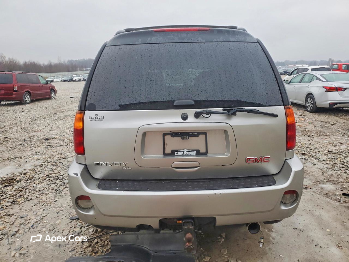 GMC Envoy 2006