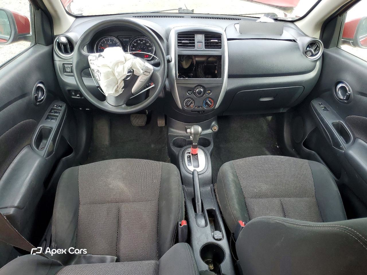 Nissan Versa 2019