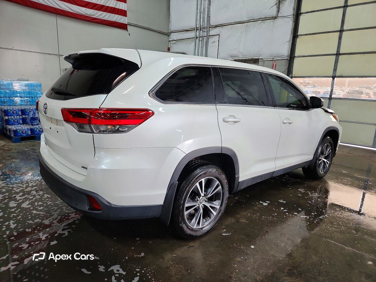 Toyota Highlander 2019