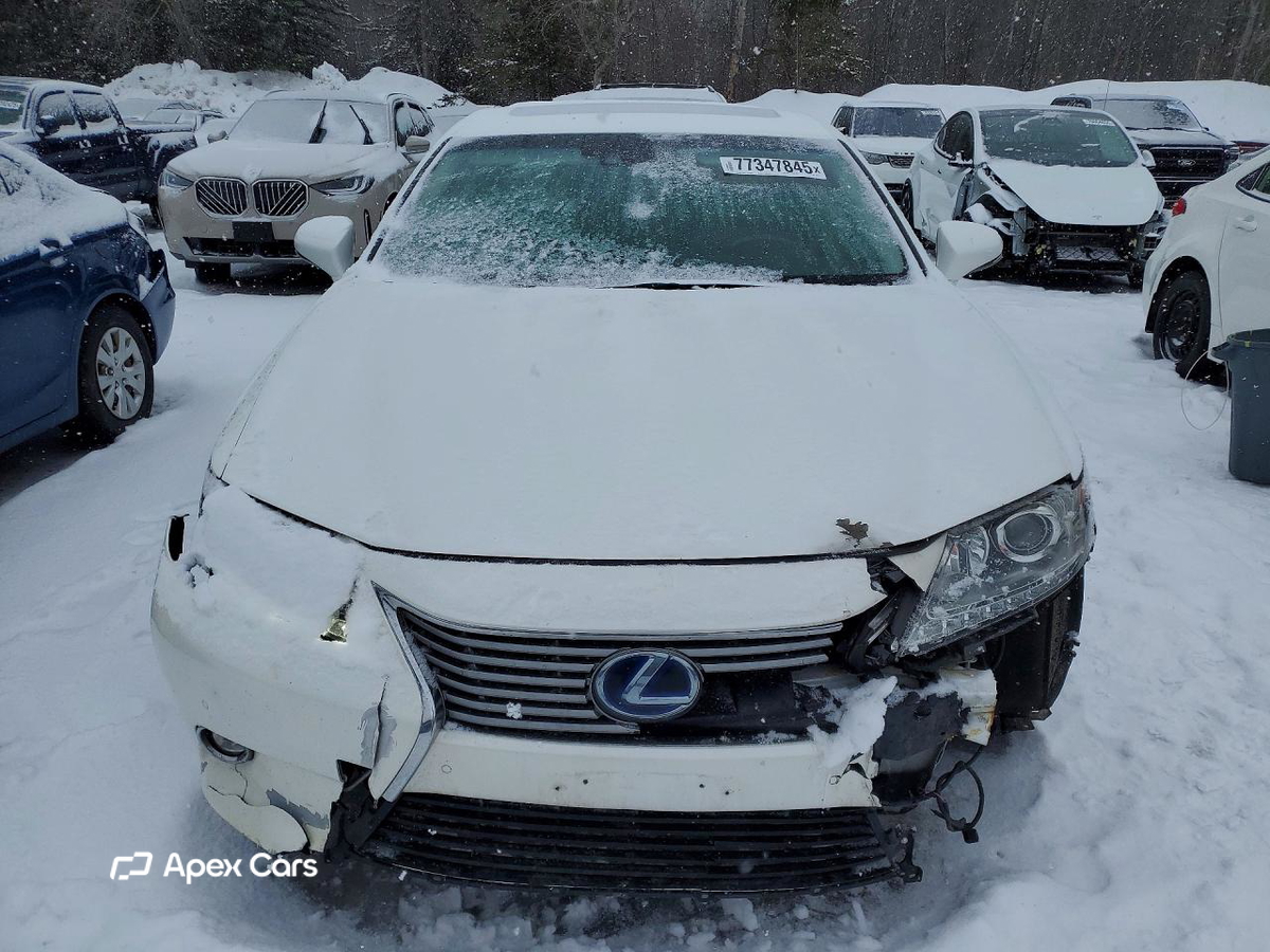Lexus ES 2015