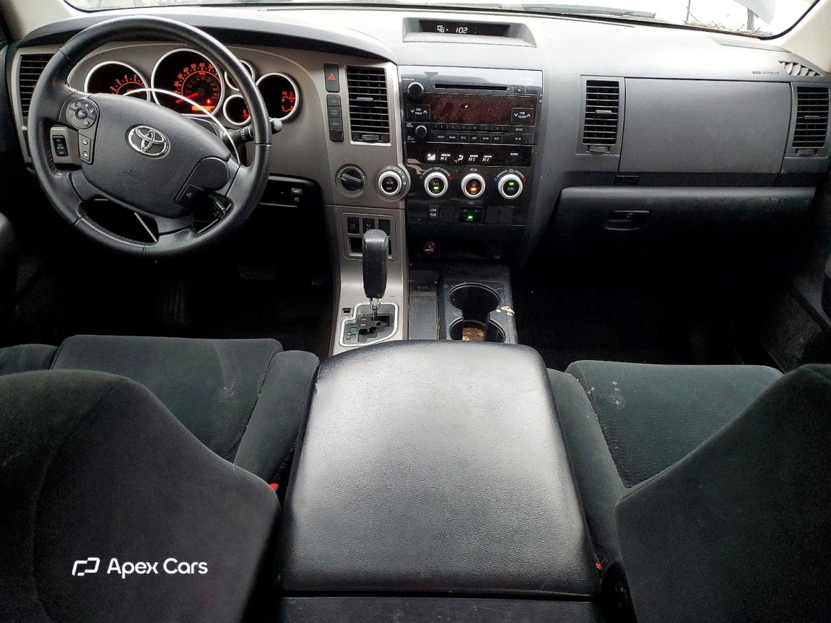 Toyota Sequoia 2012