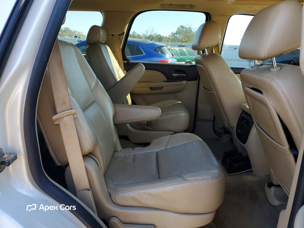 GMC Yukon 2010