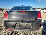 Chrysler 300 2023