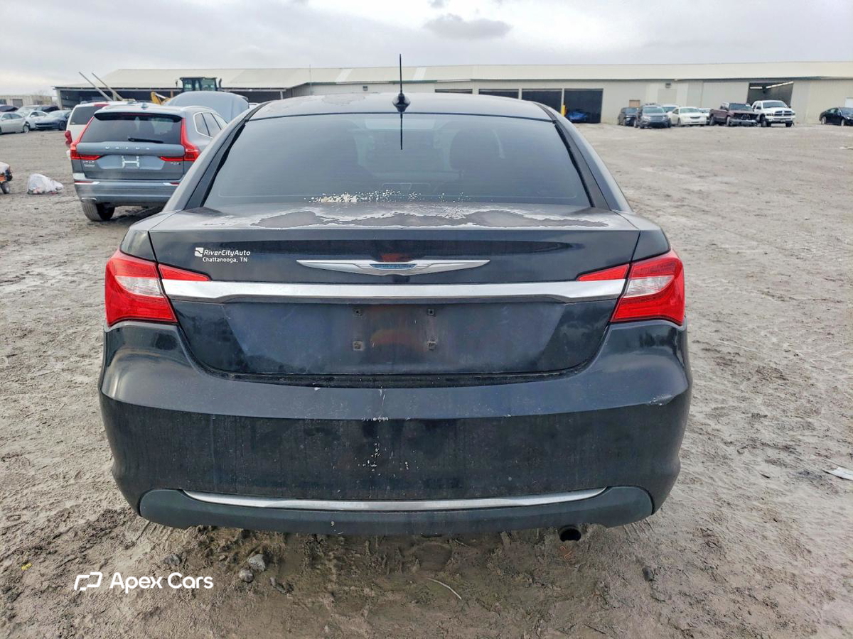 Chrysler 200 2011