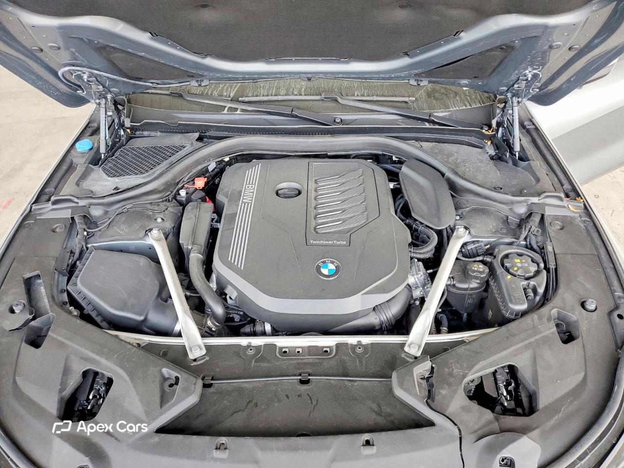 BMW Series 8 2024