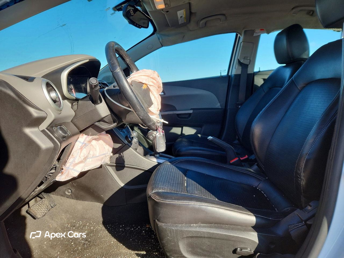 Chevrolet Sonic 2018