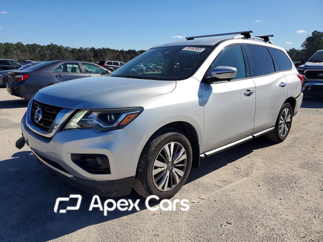 Nissan Pathfinder 2017 - Image 1 of 5