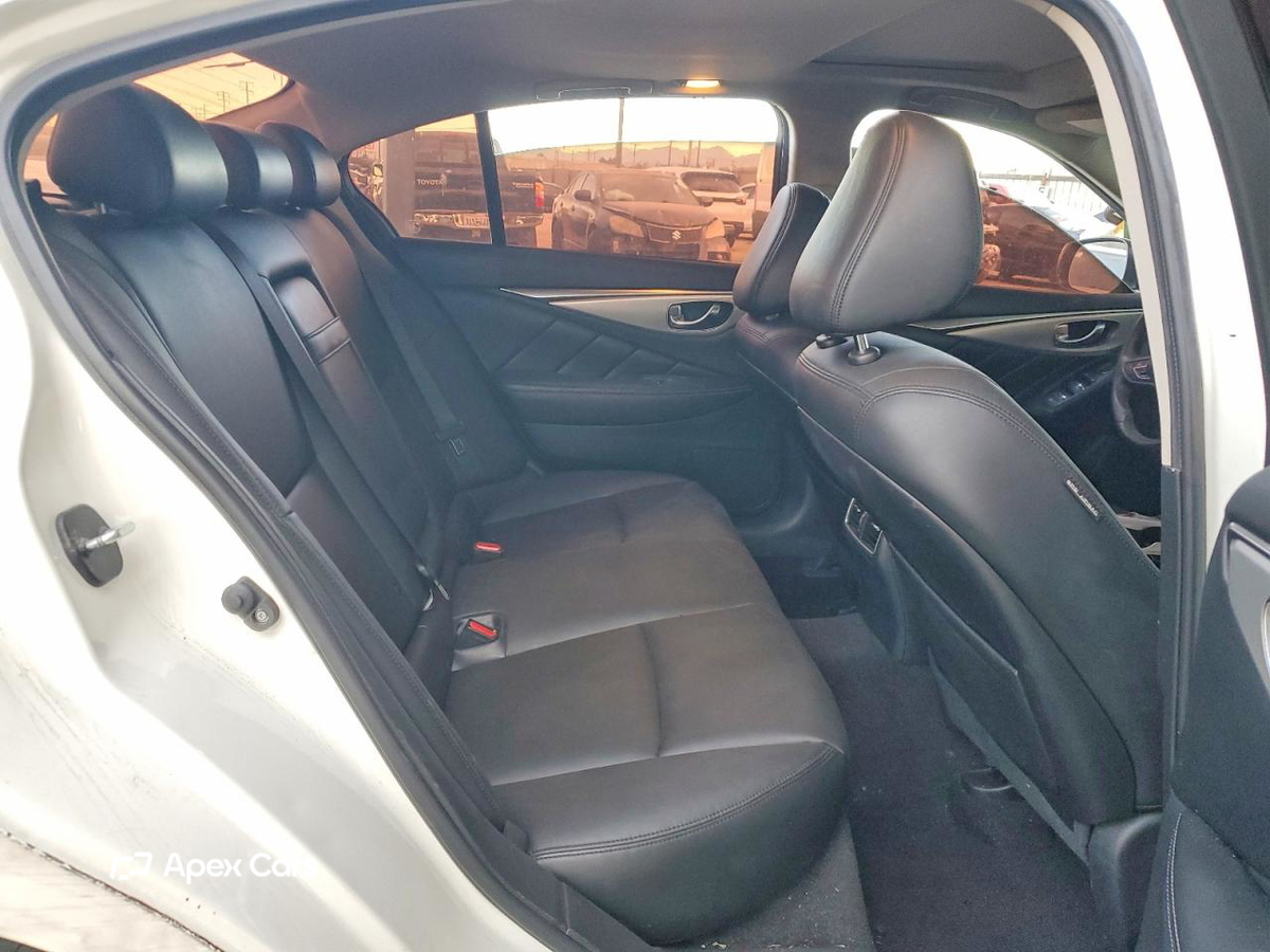 Infiniti Q50 2019