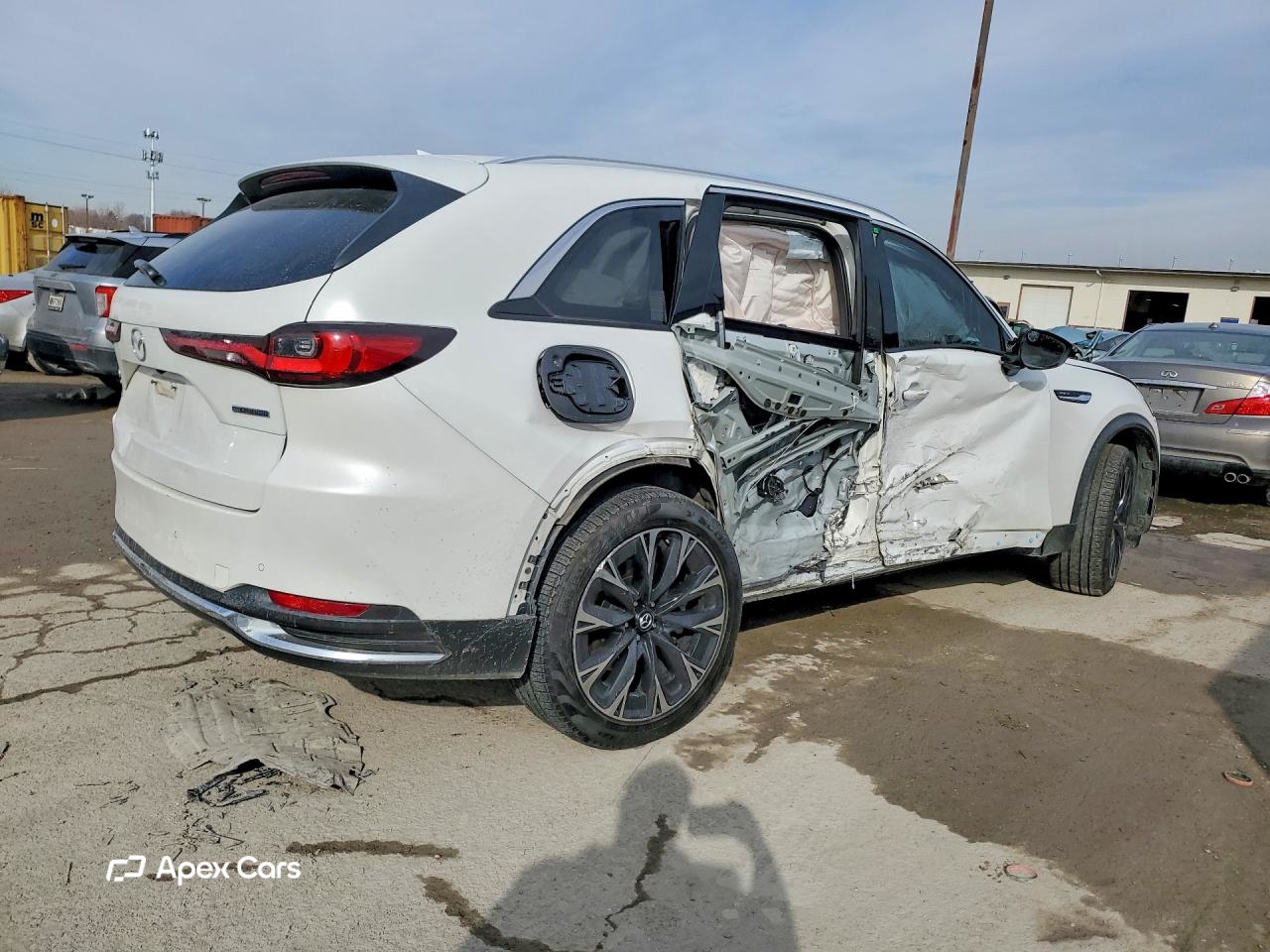 Mazda CX-90 2024