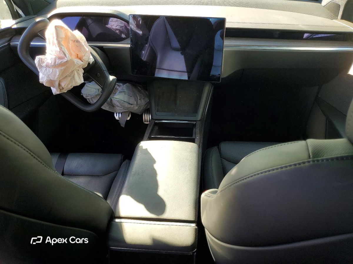 Tesla Model X 2023
