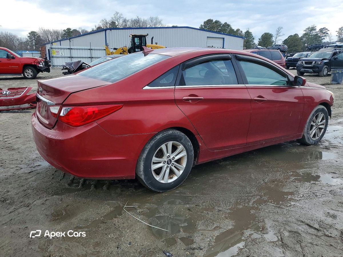 Hyundai Sonata 2011
