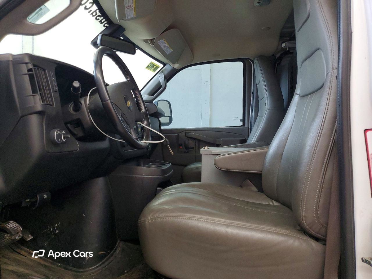 Chevrolet Express 2020