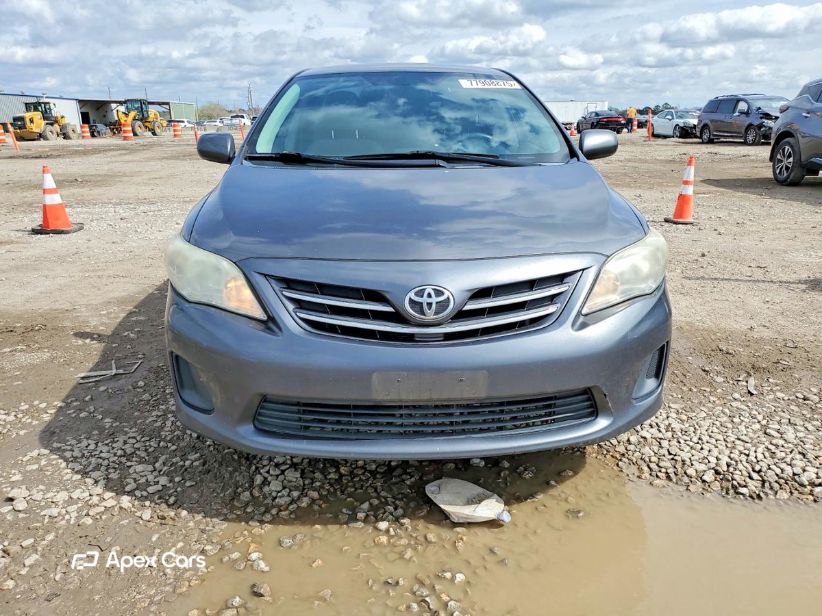 Toyota Corolla 2013