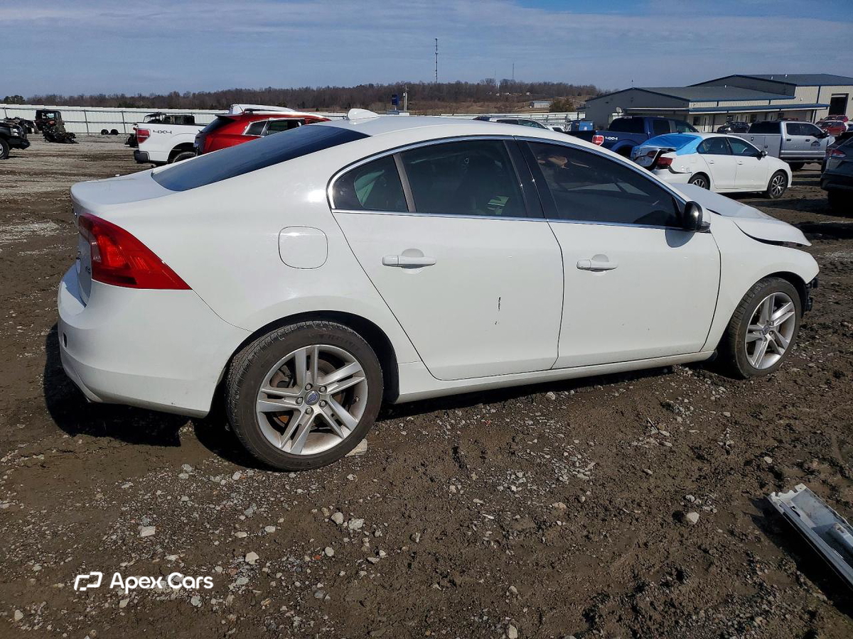 Volvo S60 2015